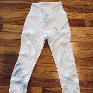 Lululemon Wunder Under Tight 25” *Lace Leggings